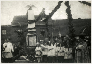 Odsłonięcie pomnika w 1926 roku